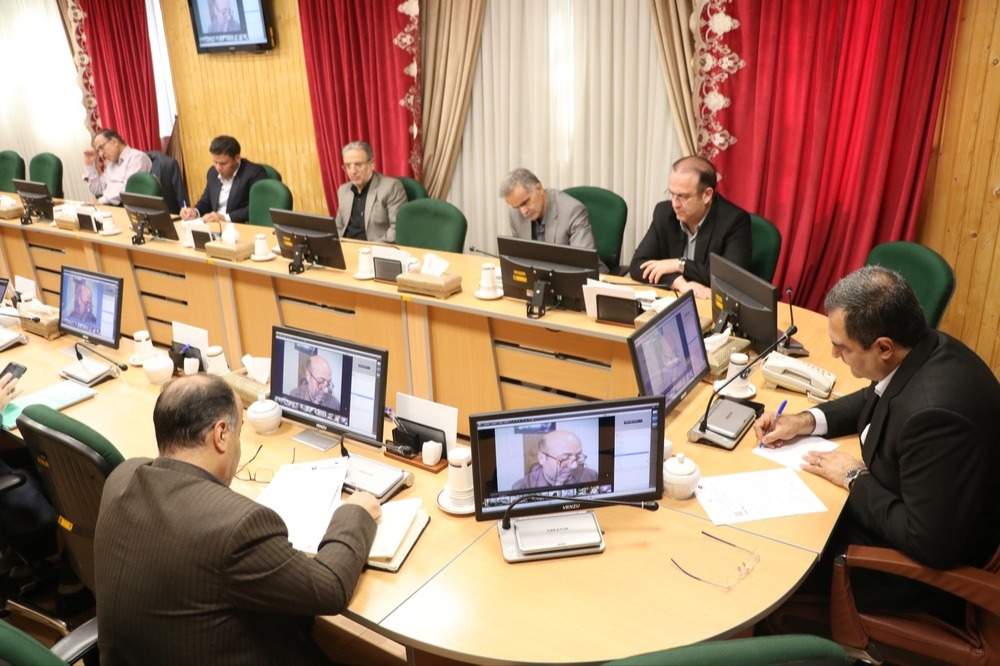 گزارش تصویری از  برگزاری نشست با حضور مدیرعامل، معاونان و مدیران ستادی و مدیران استانی